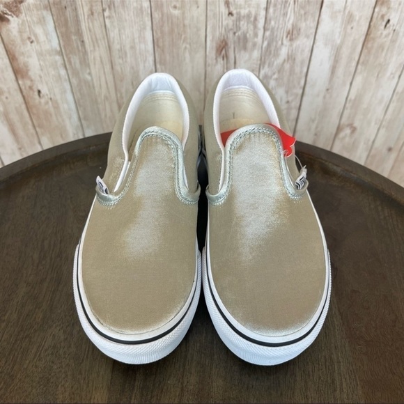 Vans Classic Slip-On Sidewall Flame Platform Sneaker Size 13.5 Girls - Picture 3 of 10